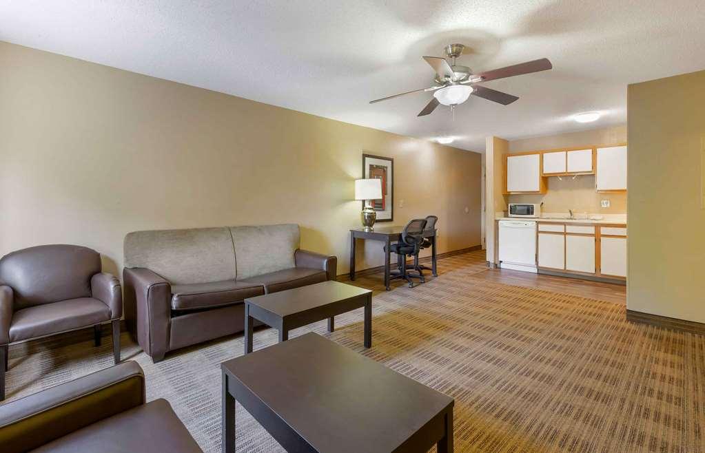 Extended Stay America Suites - Raleigh - Cary - Harrison Ave Room photo