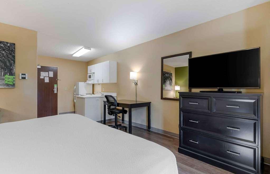 Extended Stay America Suites - Raleigh - Cary - Harrison Ave Room photo