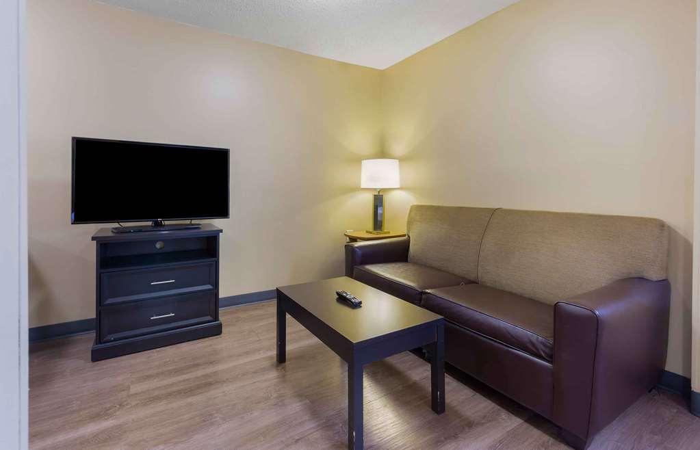 Extended Stay America Suites - Raleigh - Cary - Harrison Ave Room photo